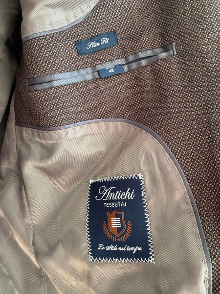 Men's Slim Fit Taupe Blazer • (Size 12)