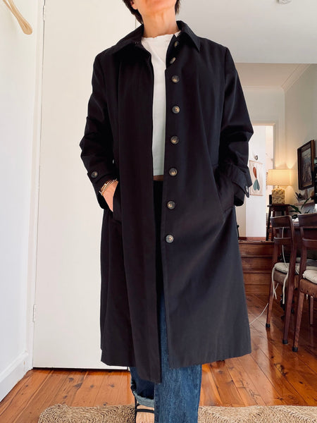 Classic Black Cotton Trench Coat • (Size 18)