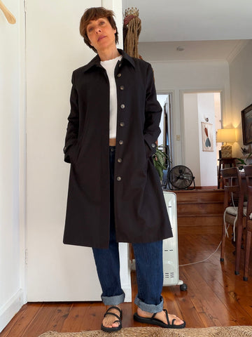 Classic Black Cotton Trench Coat • (Size 18)