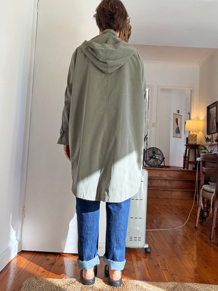 Khaki Hooded Lightweight Trench Coat • (Size 14-16)