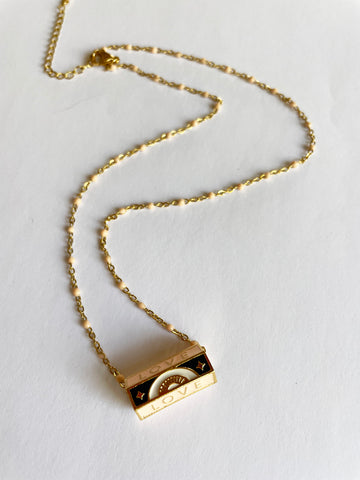 GALAXY OF LOVE Necklace (Golden Eye)