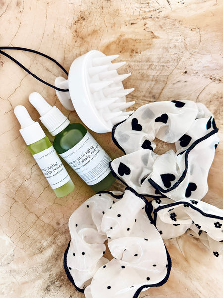 Growth Stimulating SCALP MASSAGER • (White) • NEW